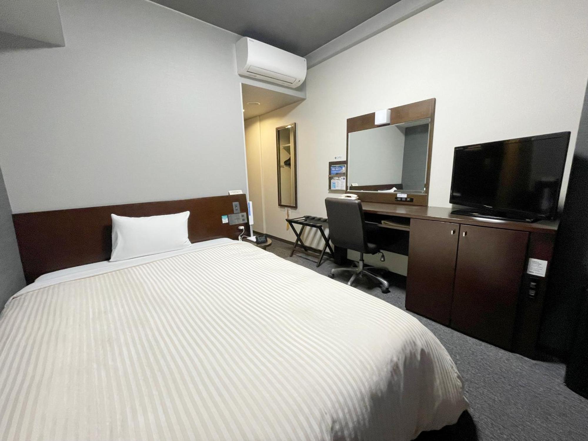 Hotel Route-Inn Ashikaga-2 Exterior foto